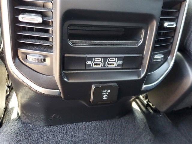 2025 RAM 1500 Big Horn Crew Cab 4x4 5'7' Box