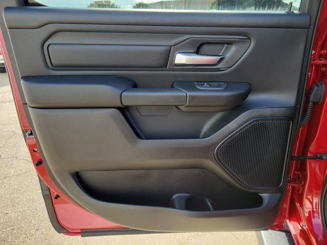 2026 RAM 1500 RAM 1500 WARLOCK CREW CAB 4X4 5'7' BOX