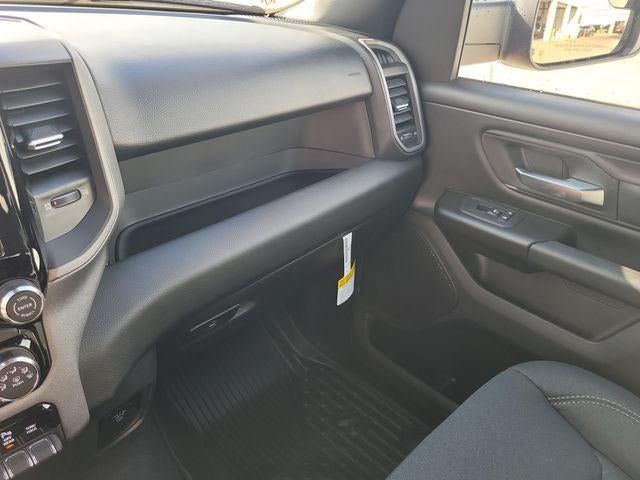 2026 RAM 1500 RAM 1500 WARLOCK CREW CAB 4X4 5'7' BOX