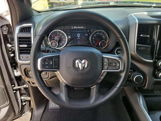 2026 RAM 1500 RAM 1500 EXPRESS CREW CAB 4X4 5'7' BOX
