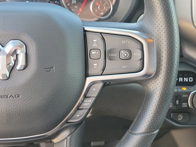 2026 RAM 1500 RAM 1500 EXPRESS CREW CAB 4X4 5'7' BOX