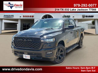 2026 RAM 1500 RAM 1500 EXPRESS CREW CAB 4X4 5'7' BOX
