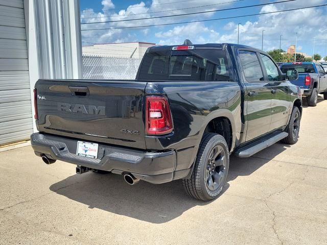 2026 RAM 1500 RAM 1500 EXPRESS CREW CAB 4X4 5'7' BOX