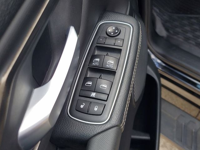 2020 RAM 1500 Rebel Crew Cab 4x4 5'7' Box