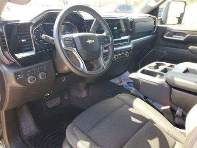 2025 Chevrolet Silverado 2500HD 4WD Crew Cab Standard Bed LT