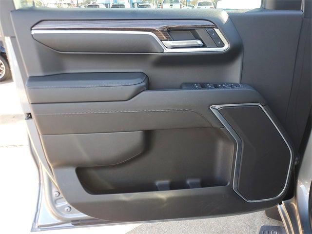 2024 Chevrolet Silverado 1500 2WD Crew Cab Short Bed LT