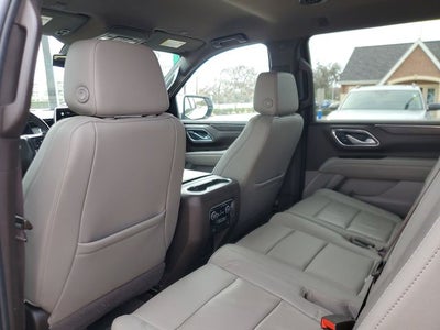 2022 Chevrolet Suburban 4WD Z71