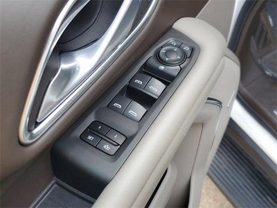 2022 Chevrolet Suburban 4WD Z71