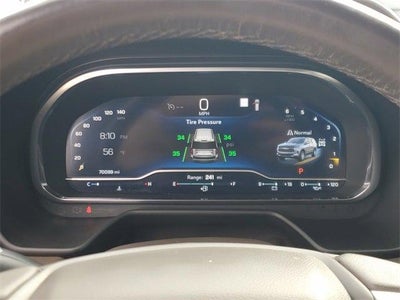 2022 Chevrolet Suburban 4WD Z71