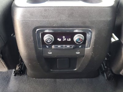 2023 Chevrolet Suburban 4WD Premier