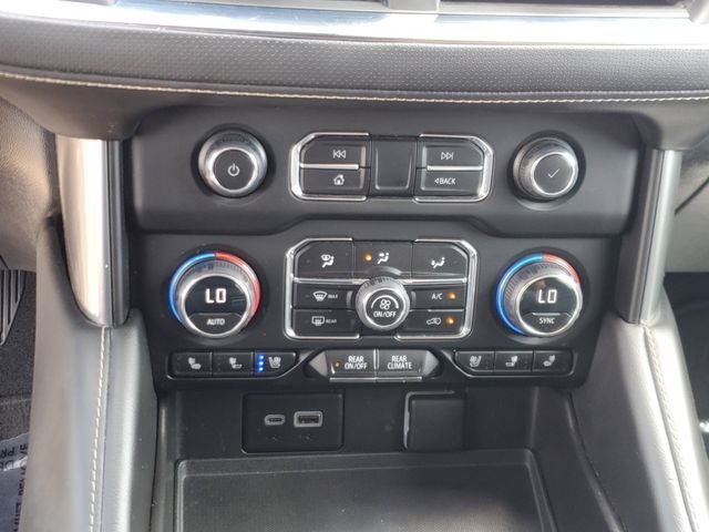 2023 Chevrolet Suburban 4WD Premier