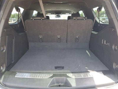 2023 Chevrolet Suburban 4WD Premier