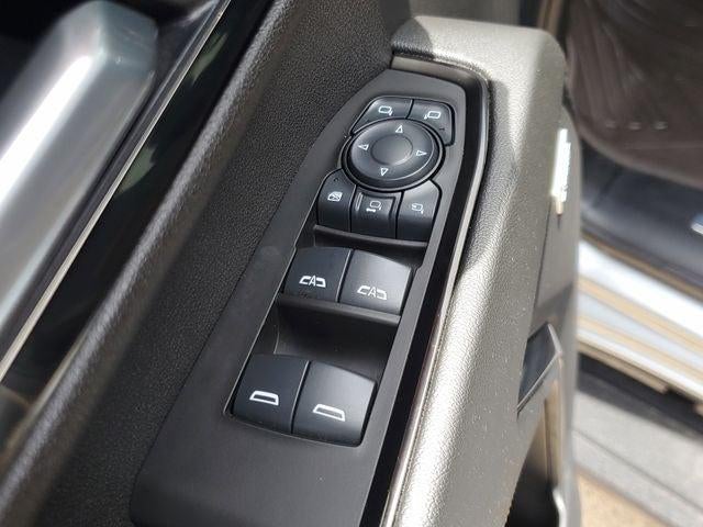 2025 GMC Sierra 2500HD 4WD Crew Cab Standard Bed AT4