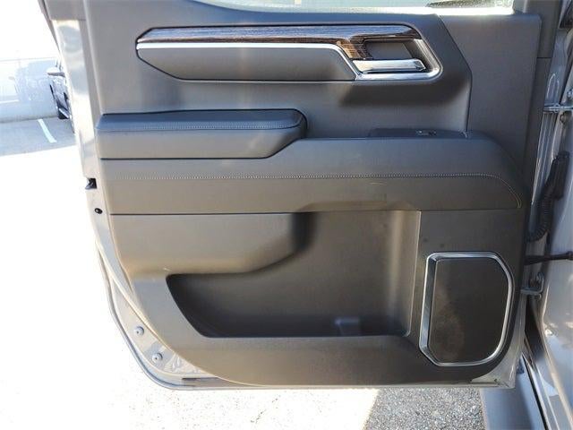 2024 GMC Sierra 1500 4WD Crew Cab Short Box Elevation with 3SB