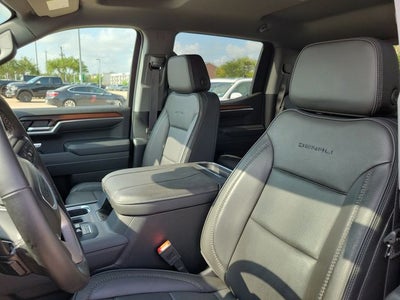 2025 GMC Sierra 1500 4WD Crew Cab Short Box Denali