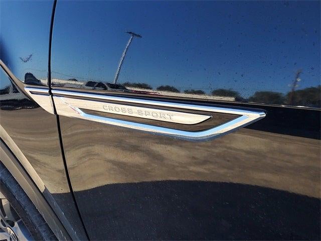 2024 Volkswagen Atlas Cross Sport 2.0T SEL R-Line