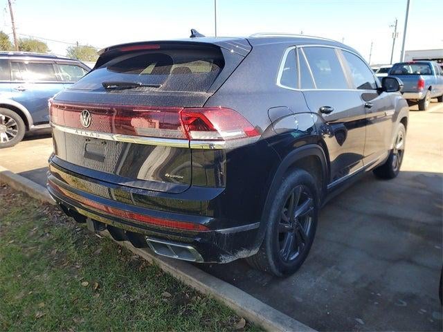 2024 Volkswagen Atlas Cross Sport 2.0T SEL R-Line