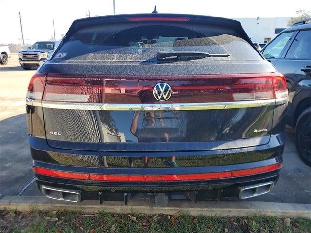 2024 Volkswagen Atlas Cross Sport 2.0T SEL R-Line
