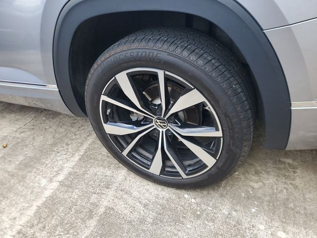 2024 Volkswagen Atlas 2.0T SEL Premium R-Line