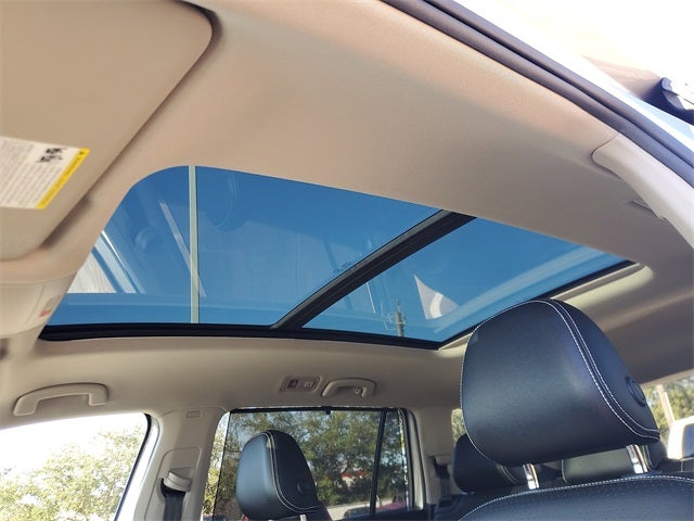 2023 Volkswagen Atlas 3.6L V6 SEL R-Line Black