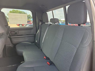 2026 RAM 2500 RAM 2500 BLACK EXPRESS CREW CAB 4X4 6'4' BOX
