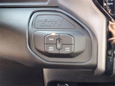 2026 RAM Ram 2500 RAM 2500 BLACK EXPRESS CREW CAB 4X4 6'4' BOX