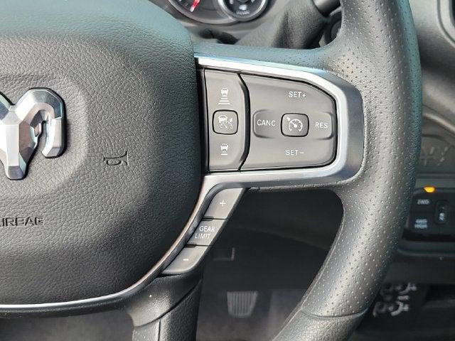 2027 RAM Ram 3500 RAM 3500 TRADESMAN CREW CAB 4X4 8' BOX