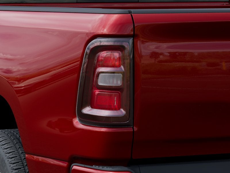 2027 RAM Ram 1500 RAM 1500 EXPRESS CREW CAB 4X4 5'7' BOX