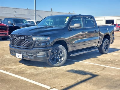 2026 RAM Ram 1500 RAM 1500 EXPRESS CREW CAB 4X4 5'7' BOX