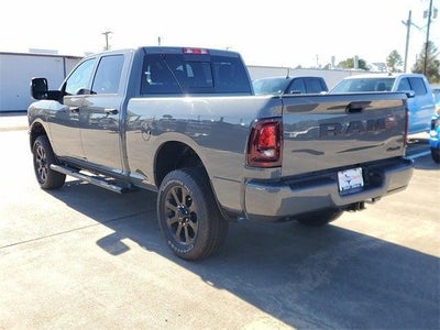 2026 RAM Ram 2500 RAM 2500 BLACK EXPRESS CREW CAB 4X4 6'4' BOX