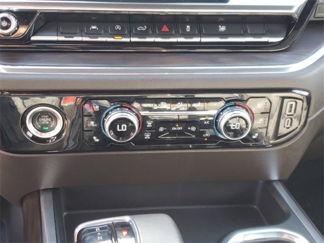 2023 GMC Sierra 1500 2WD Crew Cab Short Box SLT