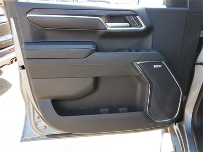 2024 GMC Sierra 1500 2WD Crew Cab Short Box SLT