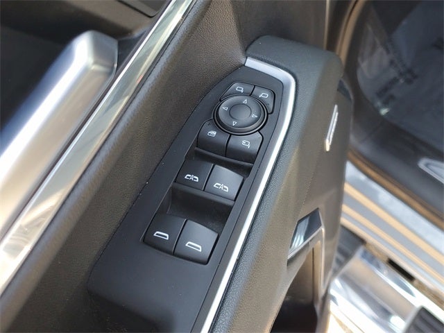 2024 GMC Sierra 1500 2WD Crew Cab Short Box SLT