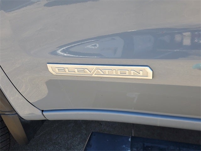 2024 GMC Sierra 1500 4WD Crew Cab Short Box Elevation with 3SB