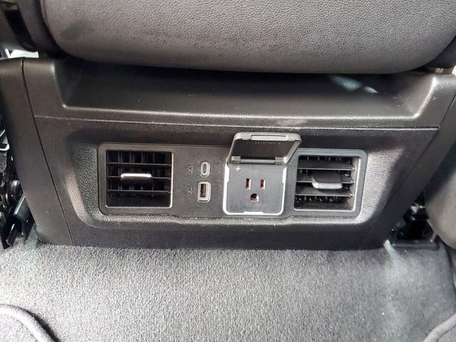 2025 GMC Sierra 1500 4WD Crew Cab Short Box SLT