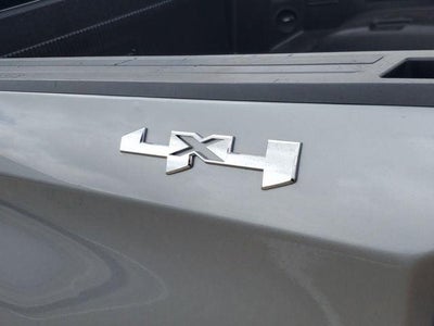 2025 GMC Sierra 1500 4WD Crew Cab Short Box SLT