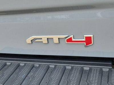 2024 GMC Sierra 1500 4WD Crew Cab Short Box AT4