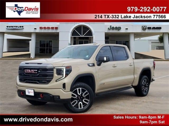 2022 GMC Sierra 1500 4WD Crew Cab Short Box AT4