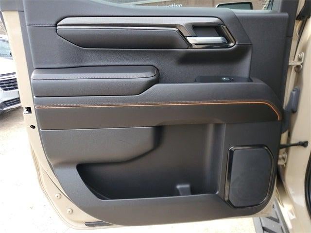 2022 GMC Sierra 1500 4WD Crew Cab Short Box AT4
