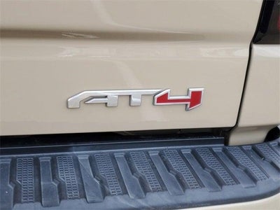 2022 GMC Sierra 1500 4WD Crew Cab Short Box AT4