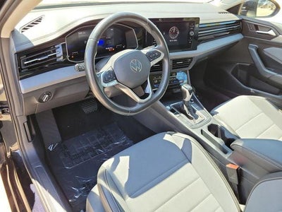 2025 Volkswagen Jetta 1.5T SE