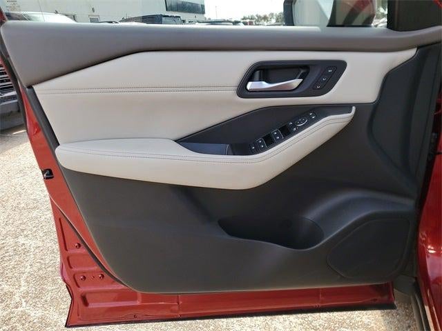 2022 Nissan Rogue SL FWD