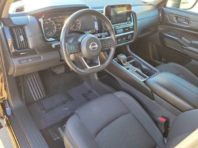 2024 Nissan Pathfinder SV FWD