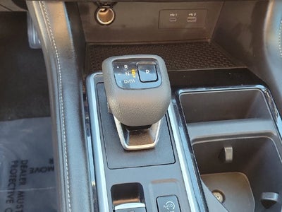 2024 Nissan Pathfinder SV FWD