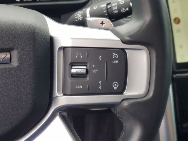 2024 Land Rover Discovery P300 S