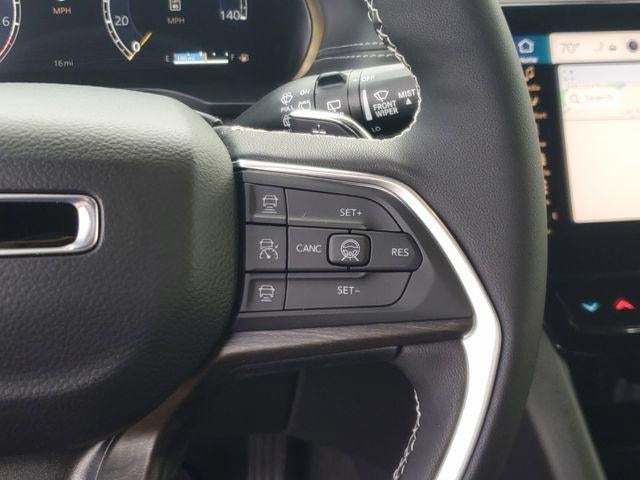 2026 Jeep Grand Cherokee GRAND CHEROKEE LAREDO ALTITUDE 4X2