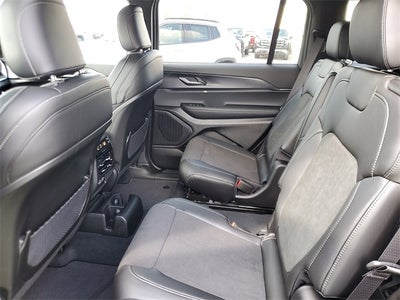 2025 Jeep Grand Cherokee GRAND CHEROKEE L ALTITUDE X 4X2