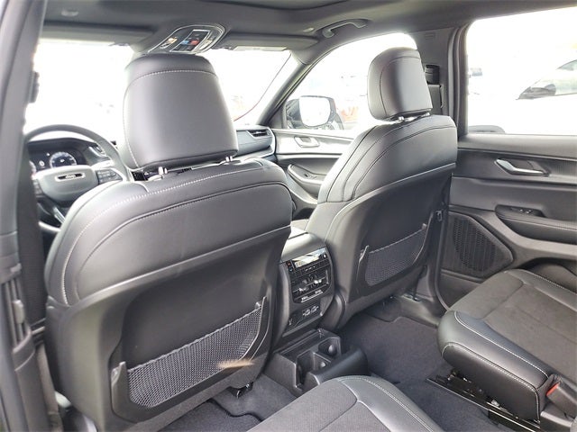 2025 Jeep Grand Cherokee GRAND CHEROKEE L ALTITUDE X 4X2