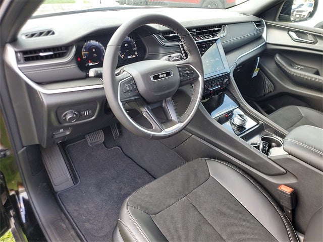 2025 Jeep Grand Cherokee GRAND CHEROKEE L ALTITUDE X 4X2