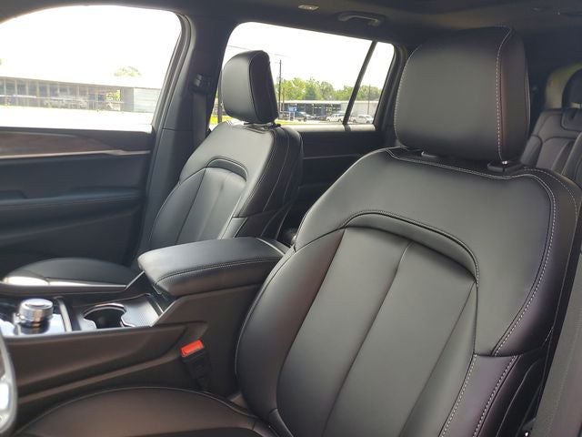 2026 Jeep Grand Cherokee GRAND CHEROKEE L LIMITED 4X2